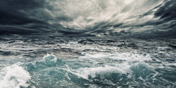 This boat is&nbsp;sinking